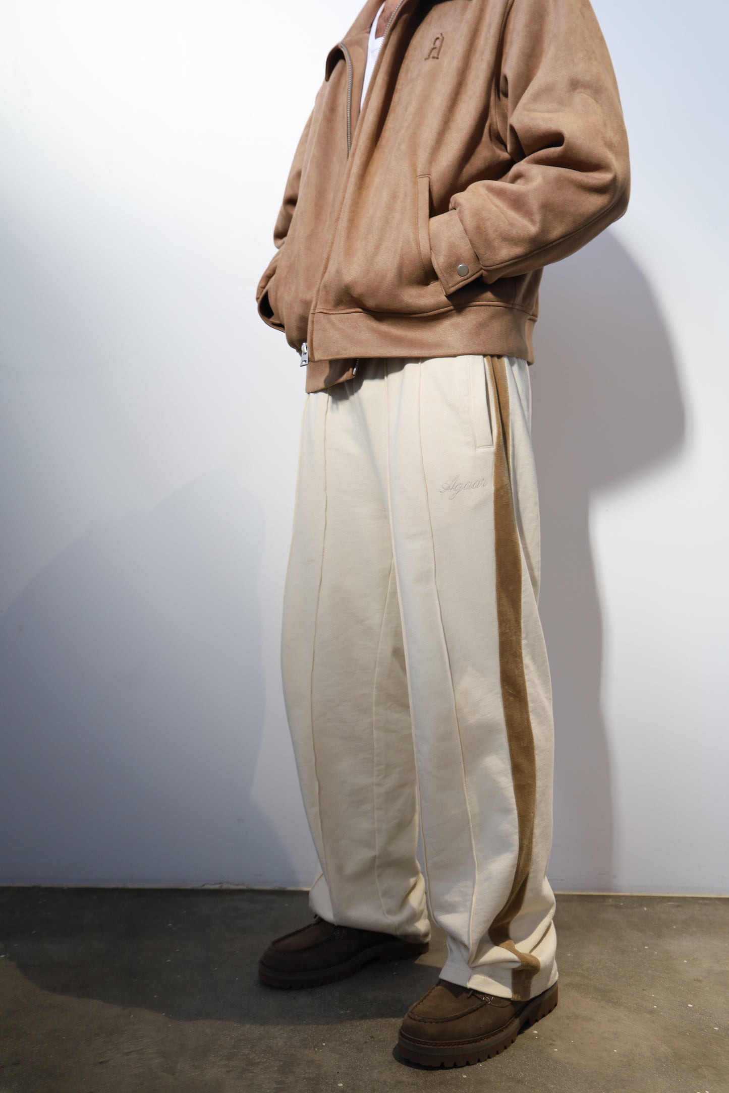 Ecru/ Brown Sweatpant