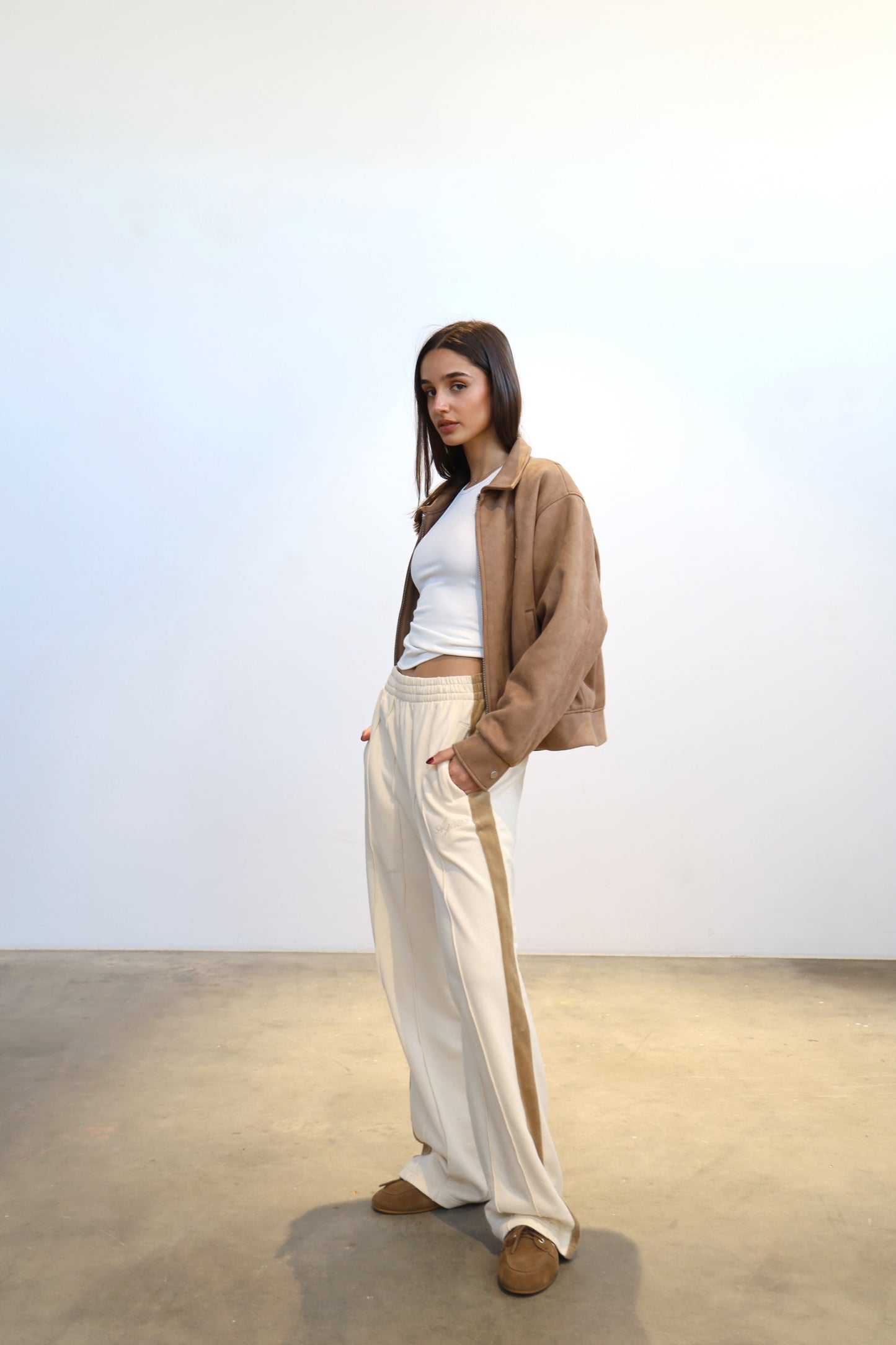 Ecru/ Brown Sweatpant